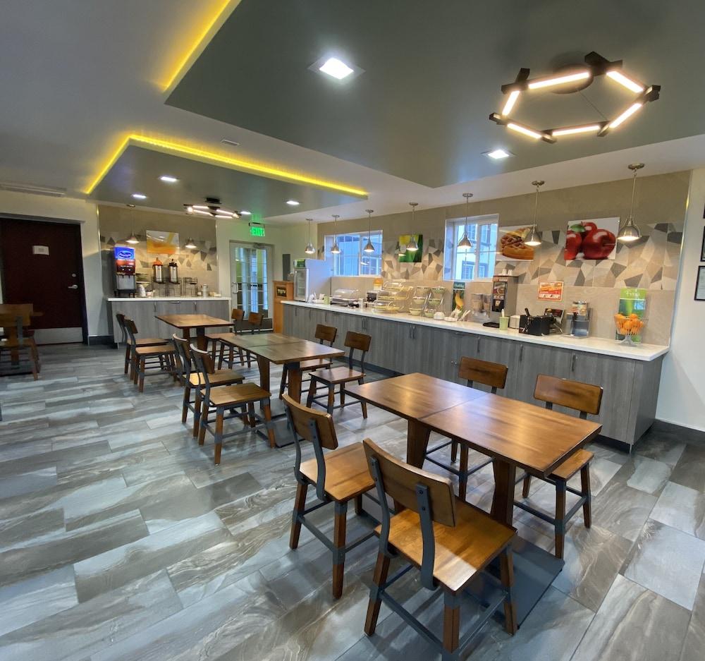 Quality Inn & Suites Sacramento Zewnętrze zdjęcie