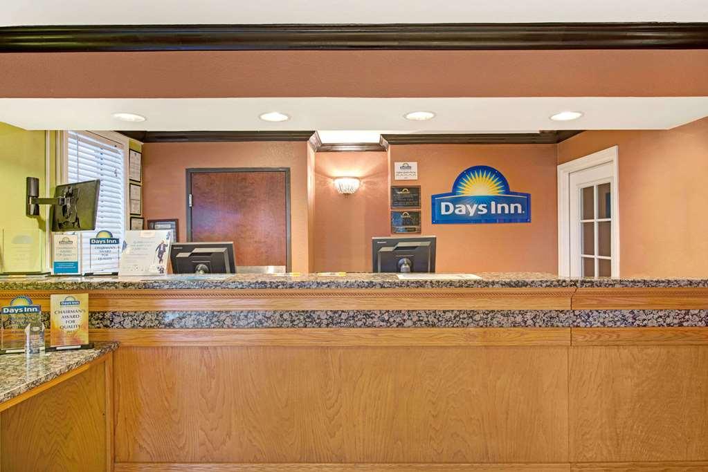Quality Inn & Suites Sacramento Zewnętrze zdjęcie
