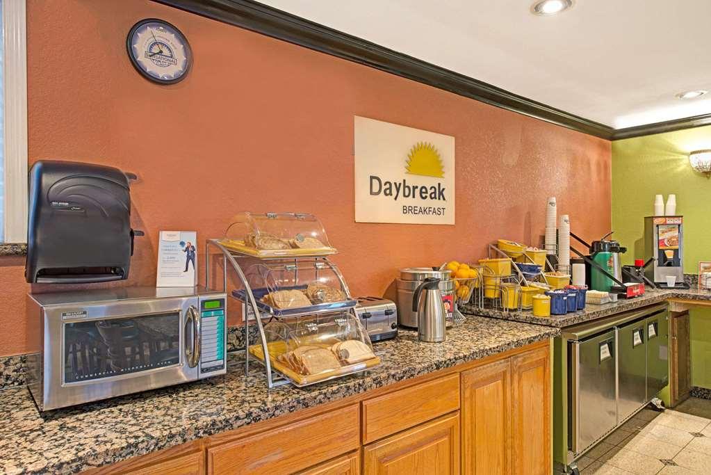 Quality Inn & Suites Sacramento Zewnętrze zdjęcie