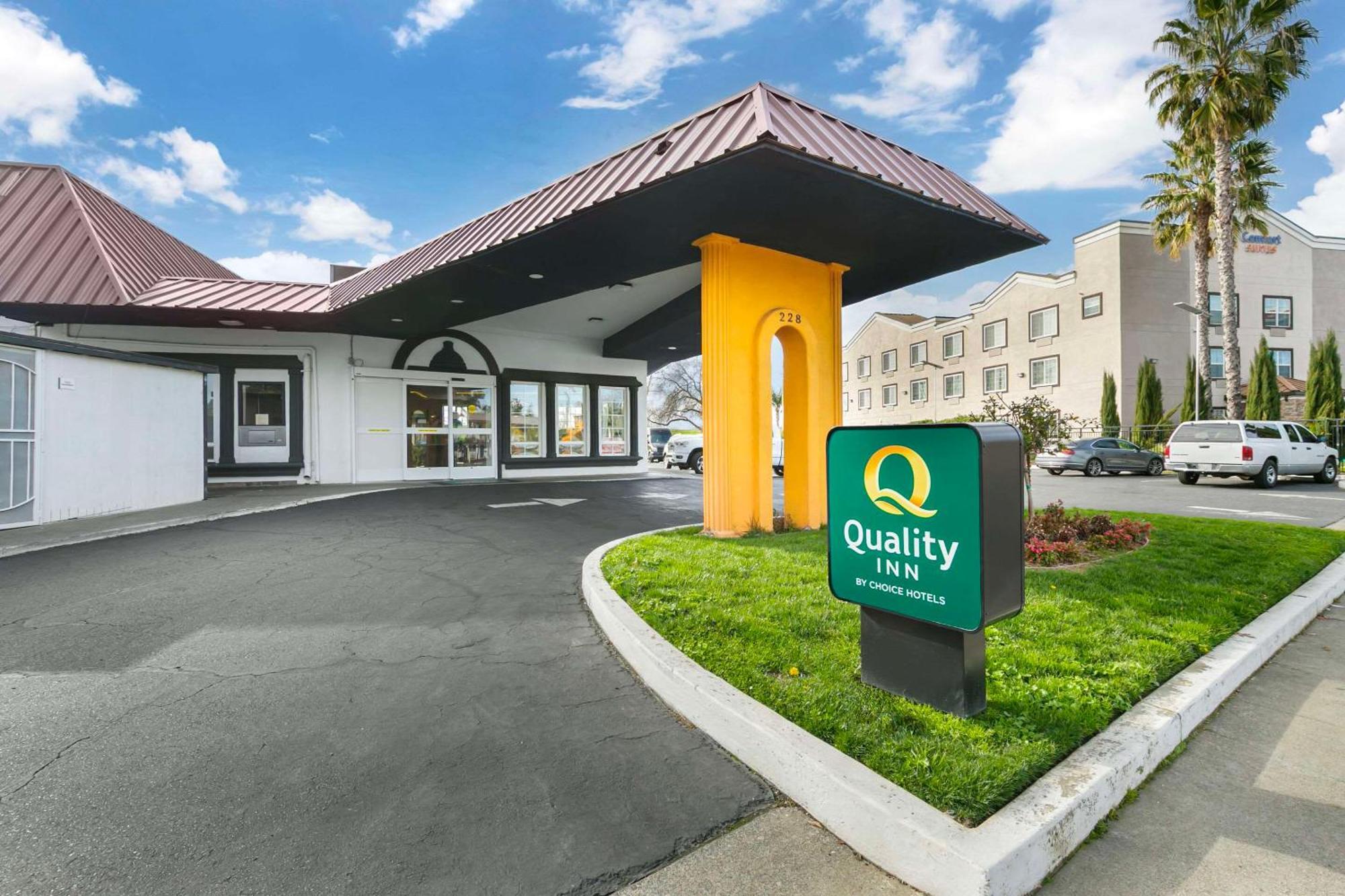 Quality Inn & Suites Sacramento Zewnętrze zdjęcie