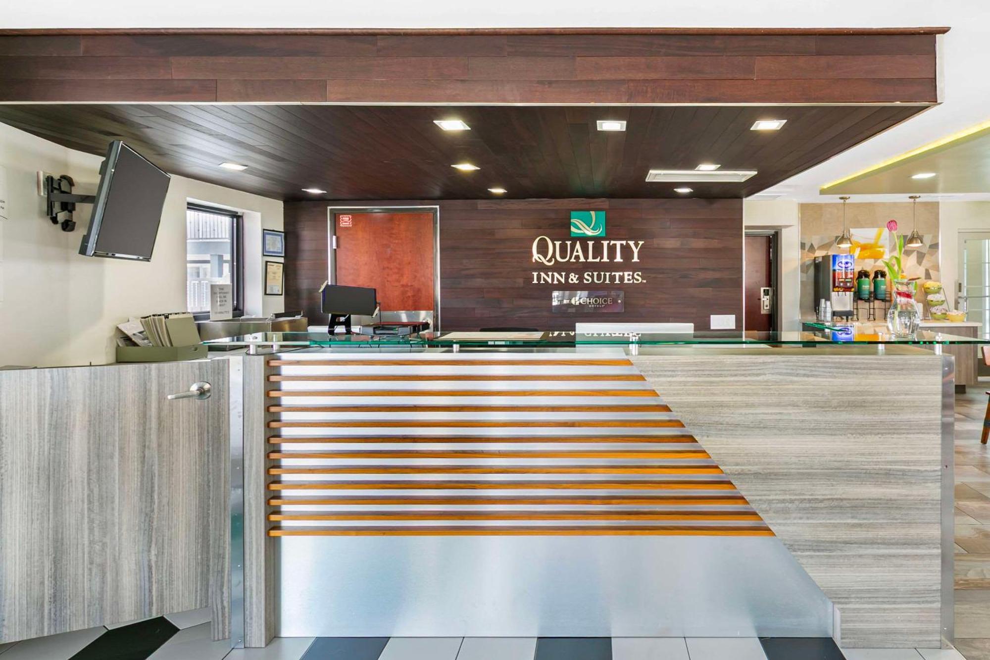 Quality Inn & Suites Sacramento Zewnętrze zdjęcie