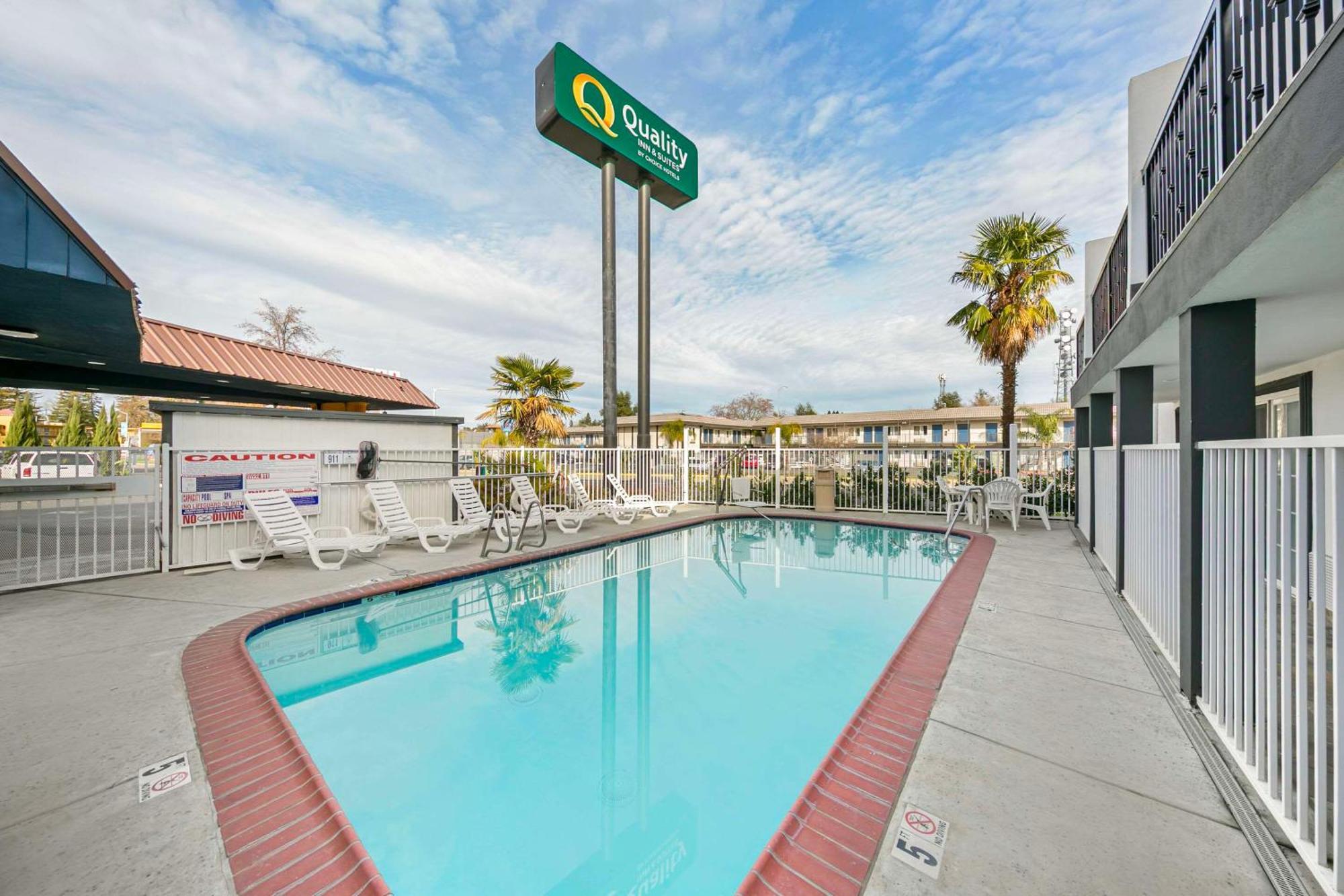 Quality Inn & Suites Sacramento Zewnętrze zdjęcie