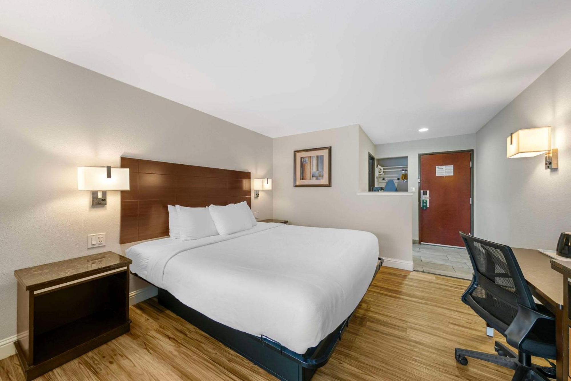 Quality Inn & Suites Sacramento Zewnętrze zdjęcie