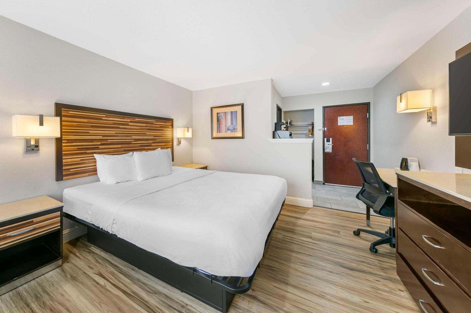 Quality Inn & Suites Sacramento Zewnętrze zdjęcie