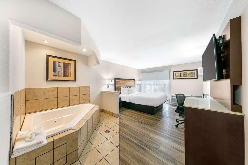 Quality Inn & Suites Sacramento Pokój zdjęcie