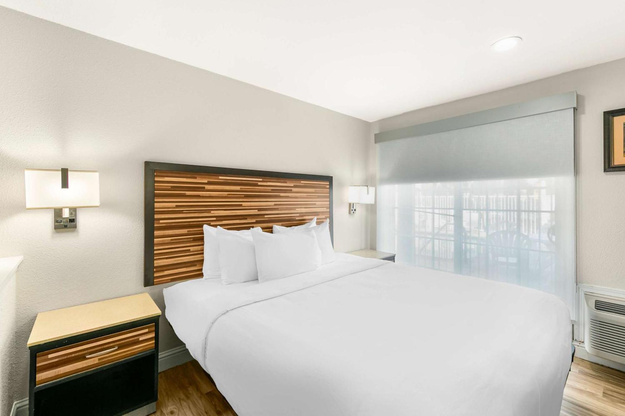 Quality Inn & Suites Sacramento Zewnętrze zdjęcie