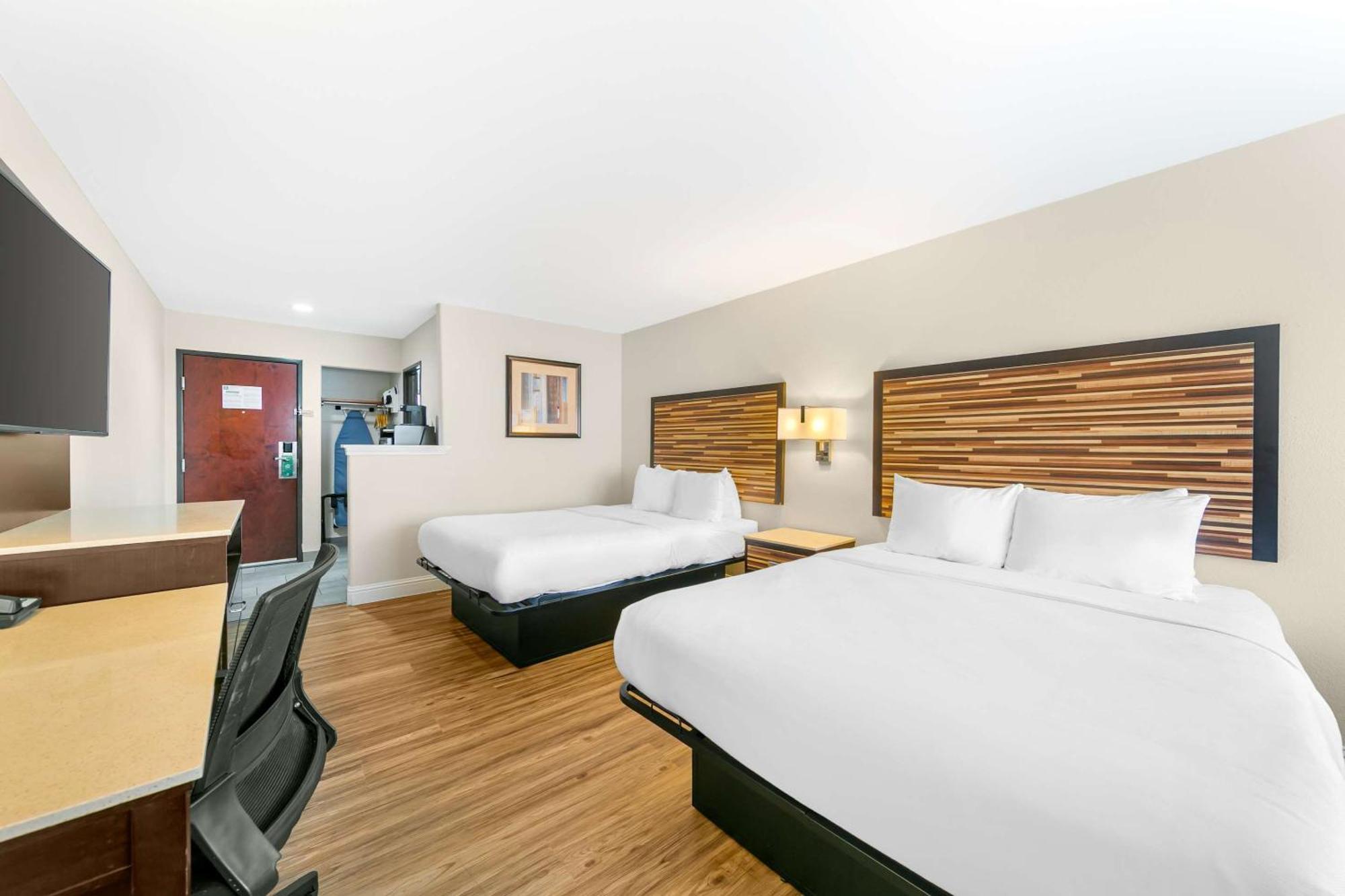 Quality Inn & Suites Sacramento Zewnętrze zdjęcie