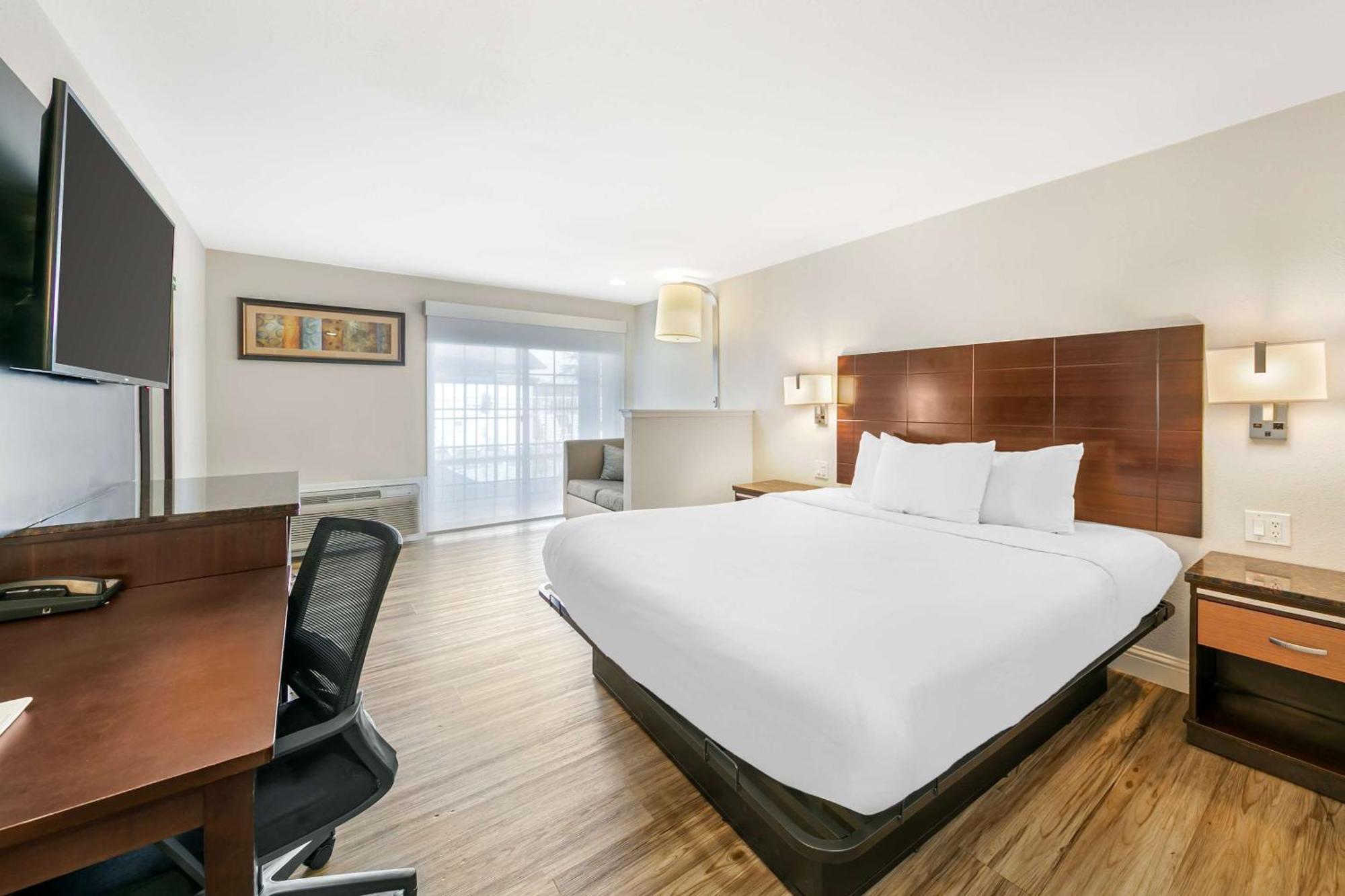 Quality Inn & Suites Sacramento Zewnętrze zdjęcie